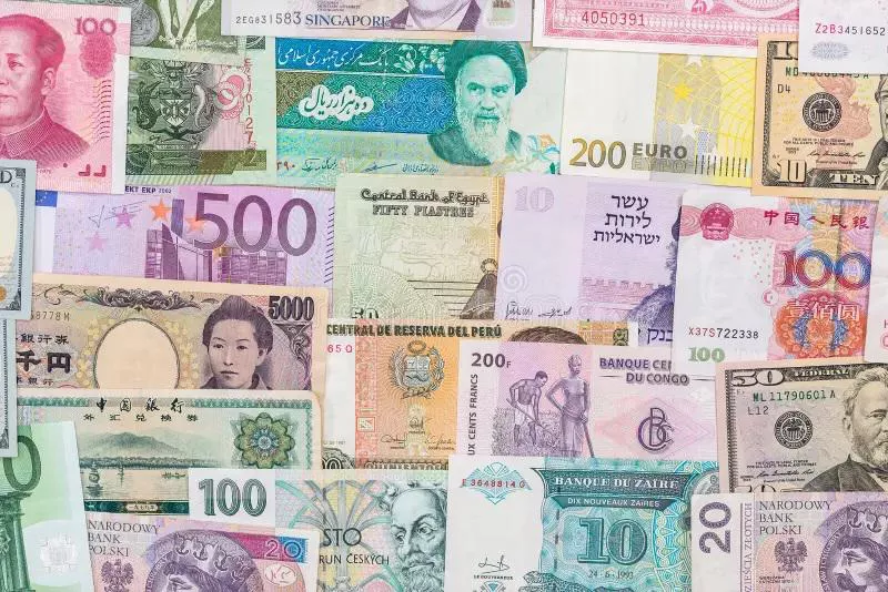نقش دولت‌ها و بانک‌ها در آینده پول نقد